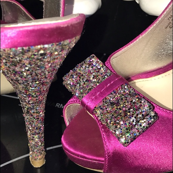 Disney princess heels size 7m - Picture 5 of 8